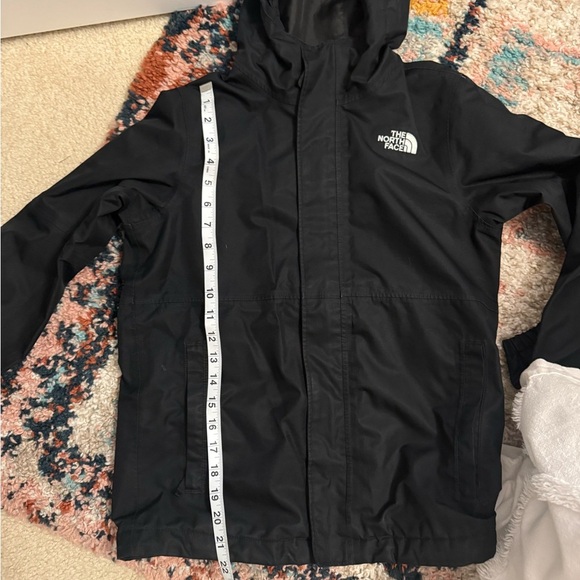 The North Face Black Raincoat Full-Zip Lightweight - Picture 7 of 9